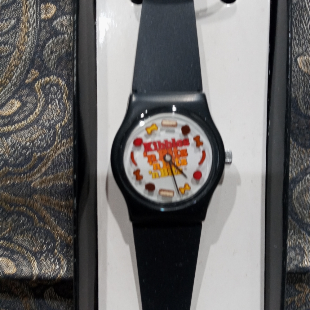 Women's watch - Picture 2 of 2